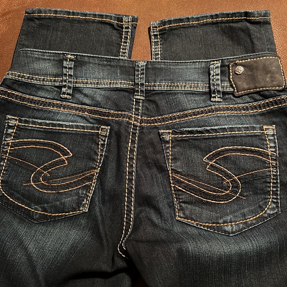 Silver Suki Capri